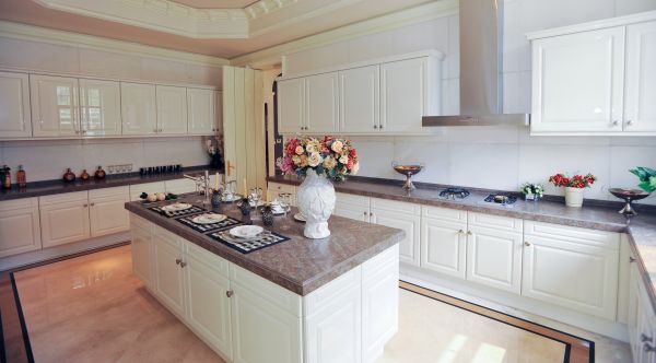 Professional Kitchen Cupboard Replacement